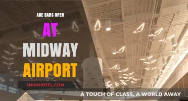 Are Bars Open at Midway Airport? A Quick Traveler's Guide