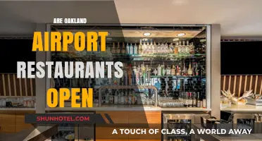 Oakland Airport Dining Guide: Are Restaurants Open for Travelers?
