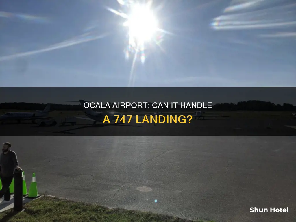 can 747 land at ocala airport