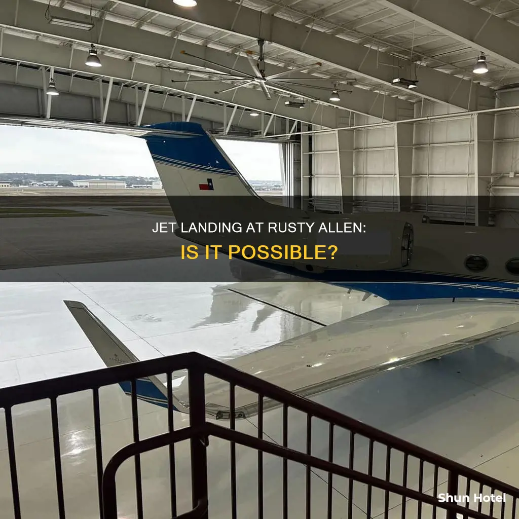 can a jet land at rusy allen airport