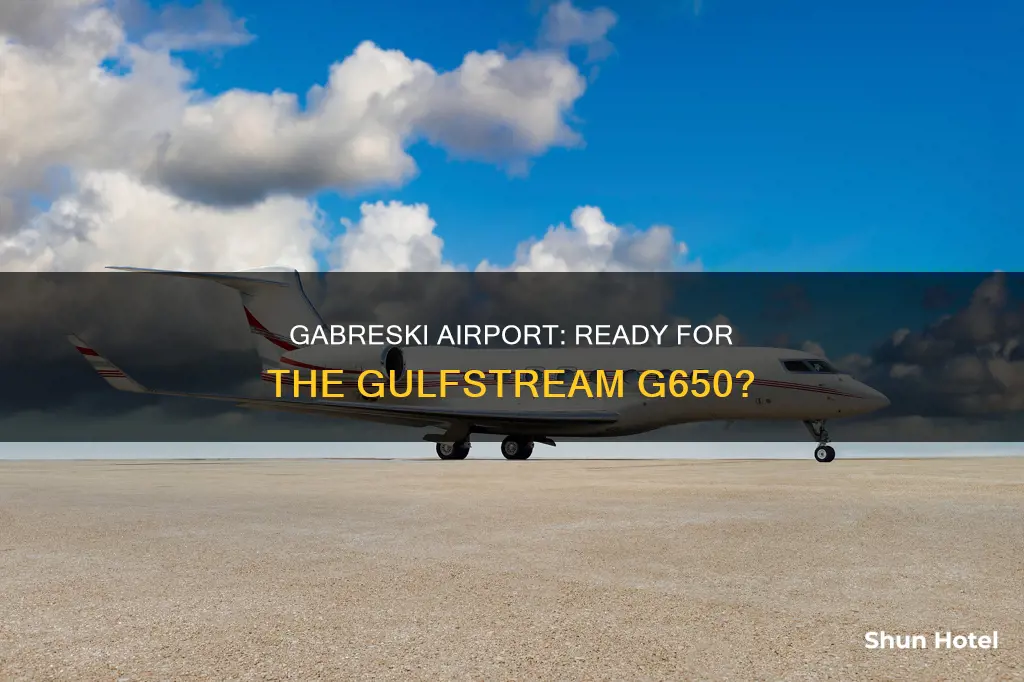 can gabreski airport handle a gulfstream.g650