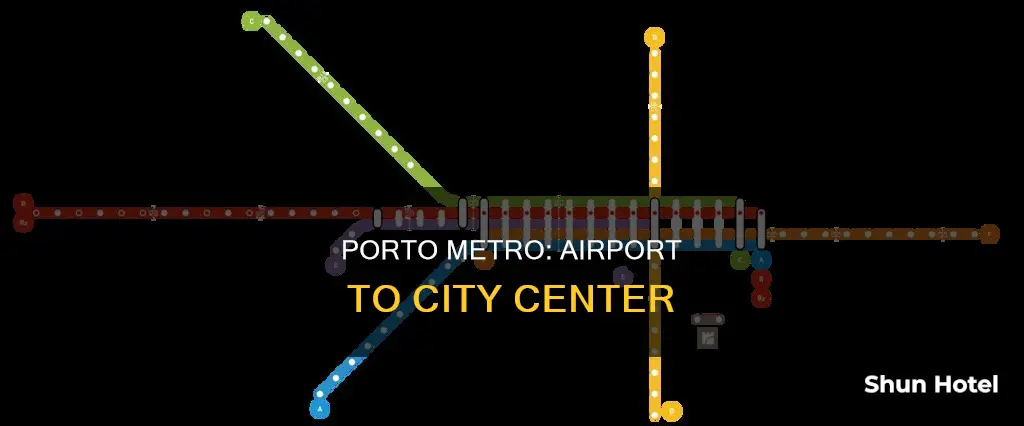 can i ride metro from porto airport to city center