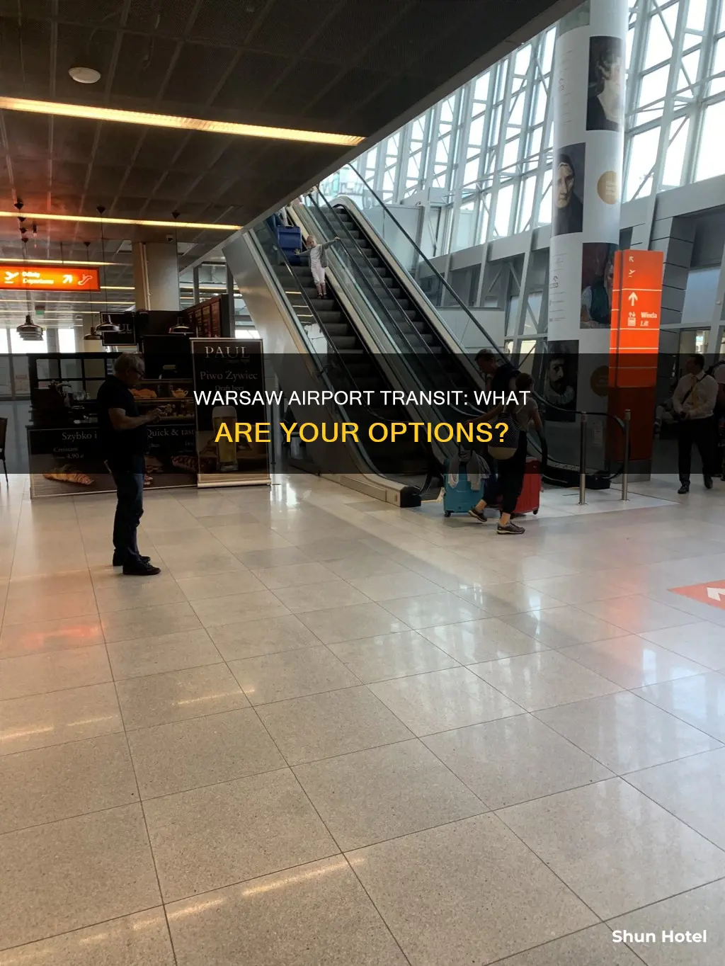 can i transit through warsaw airport