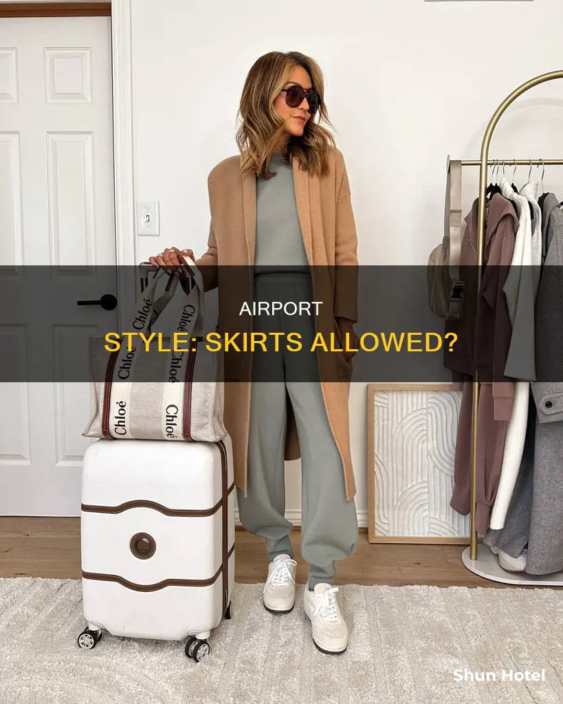 can i wear skirt in airport