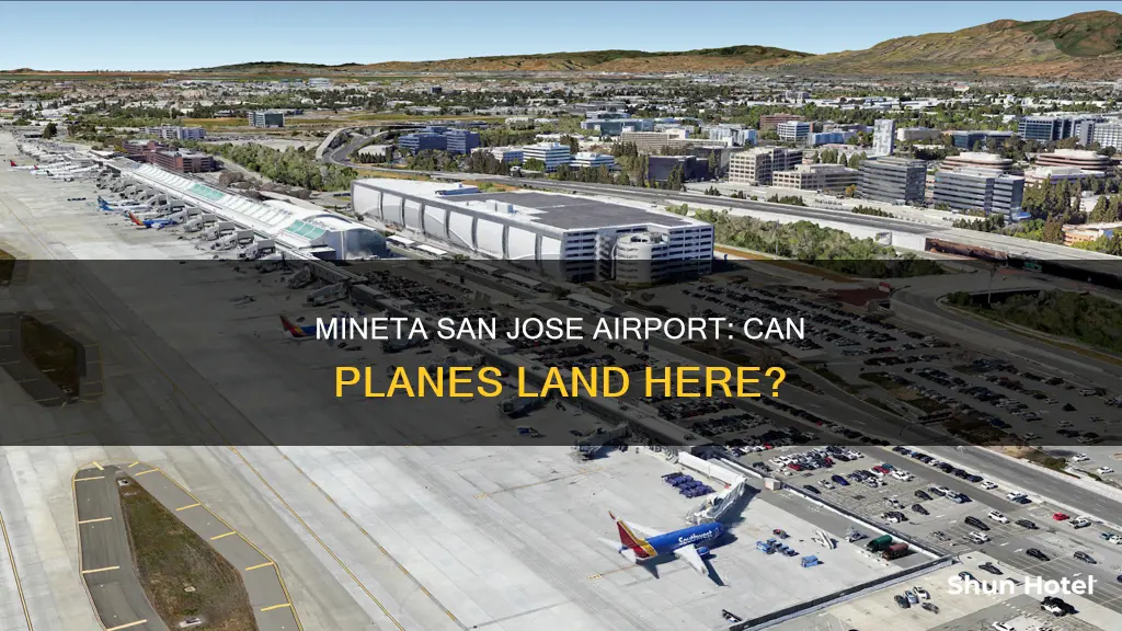 can planes land in san jose mineta airport