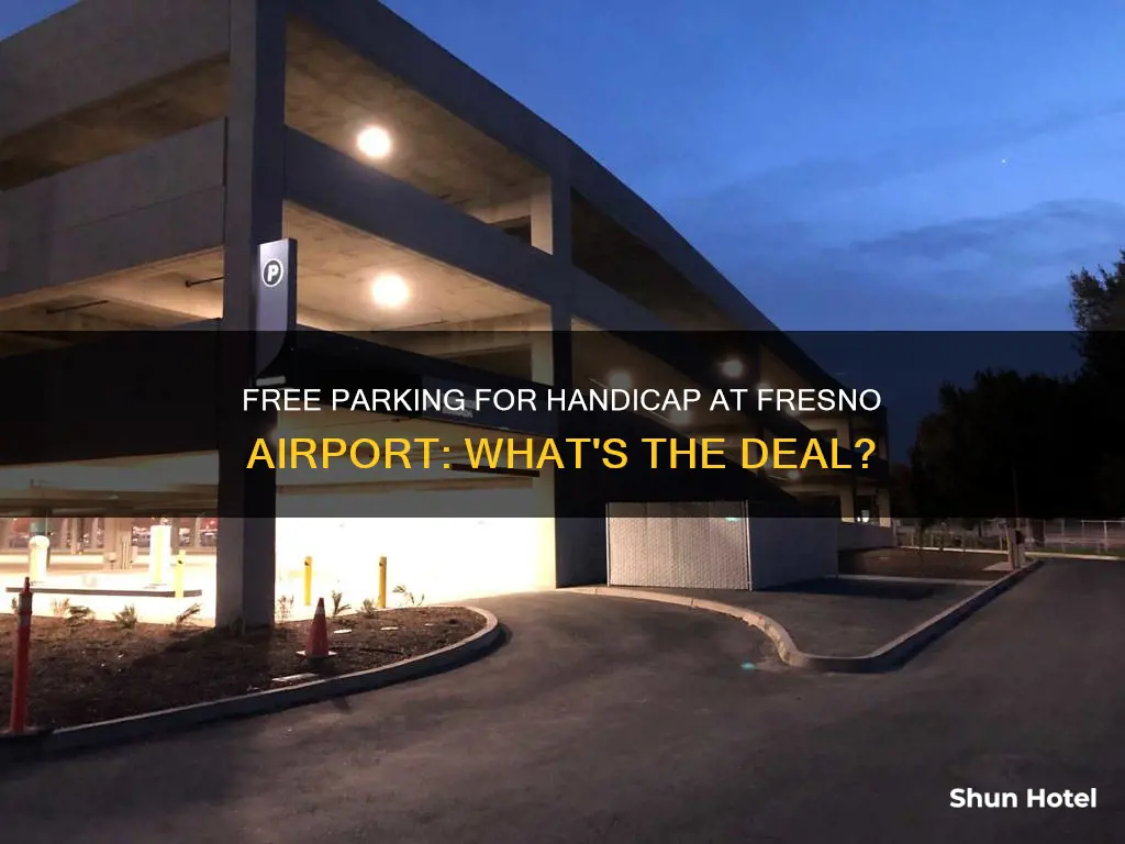 can the handicap park for free at the fresno airport