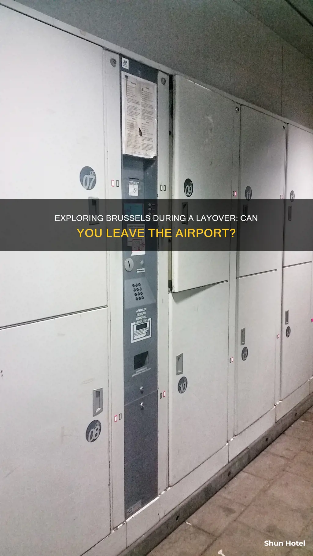 can u leave the brussels airport during a layover