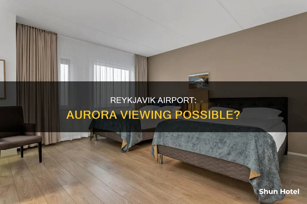 can u see aurora from reikyavik airport