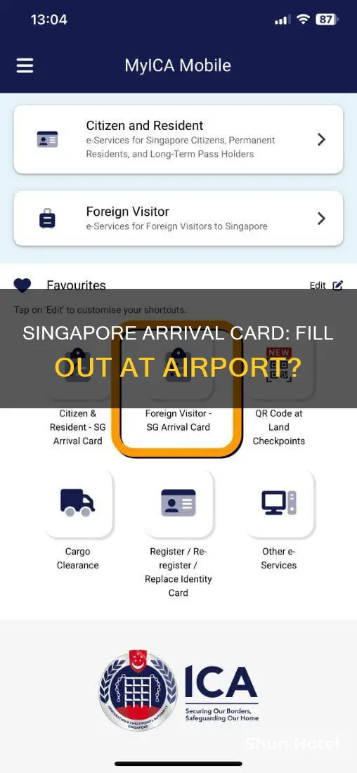 can you fill out singapore arrival card at the airport