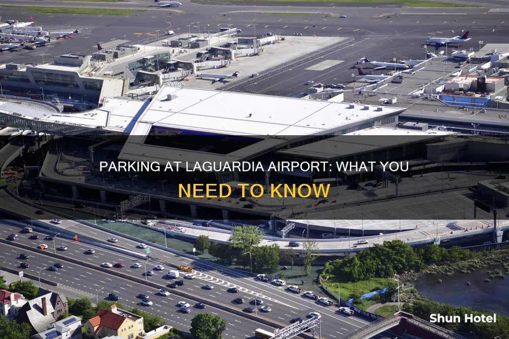 can you park at laguardia airport