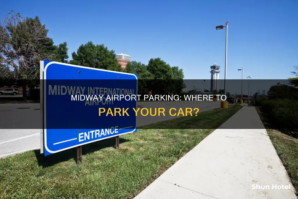 can you park at midway airport