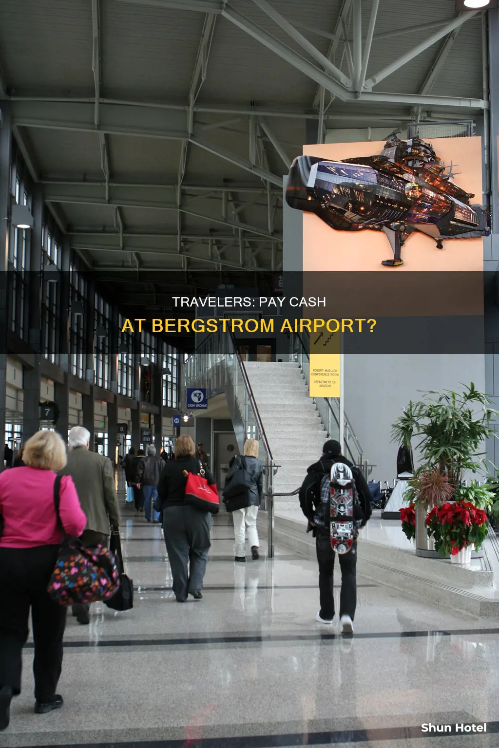 can you pay cash for taking at bergstrom airport