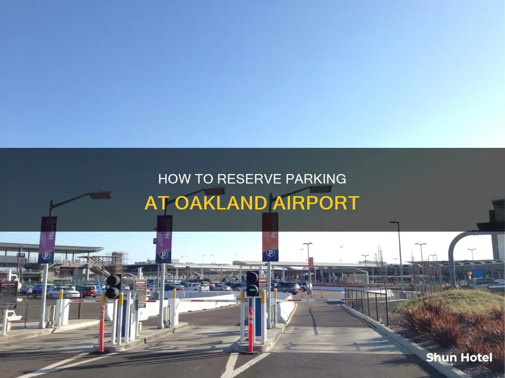 can you reserve parking at oakland airport