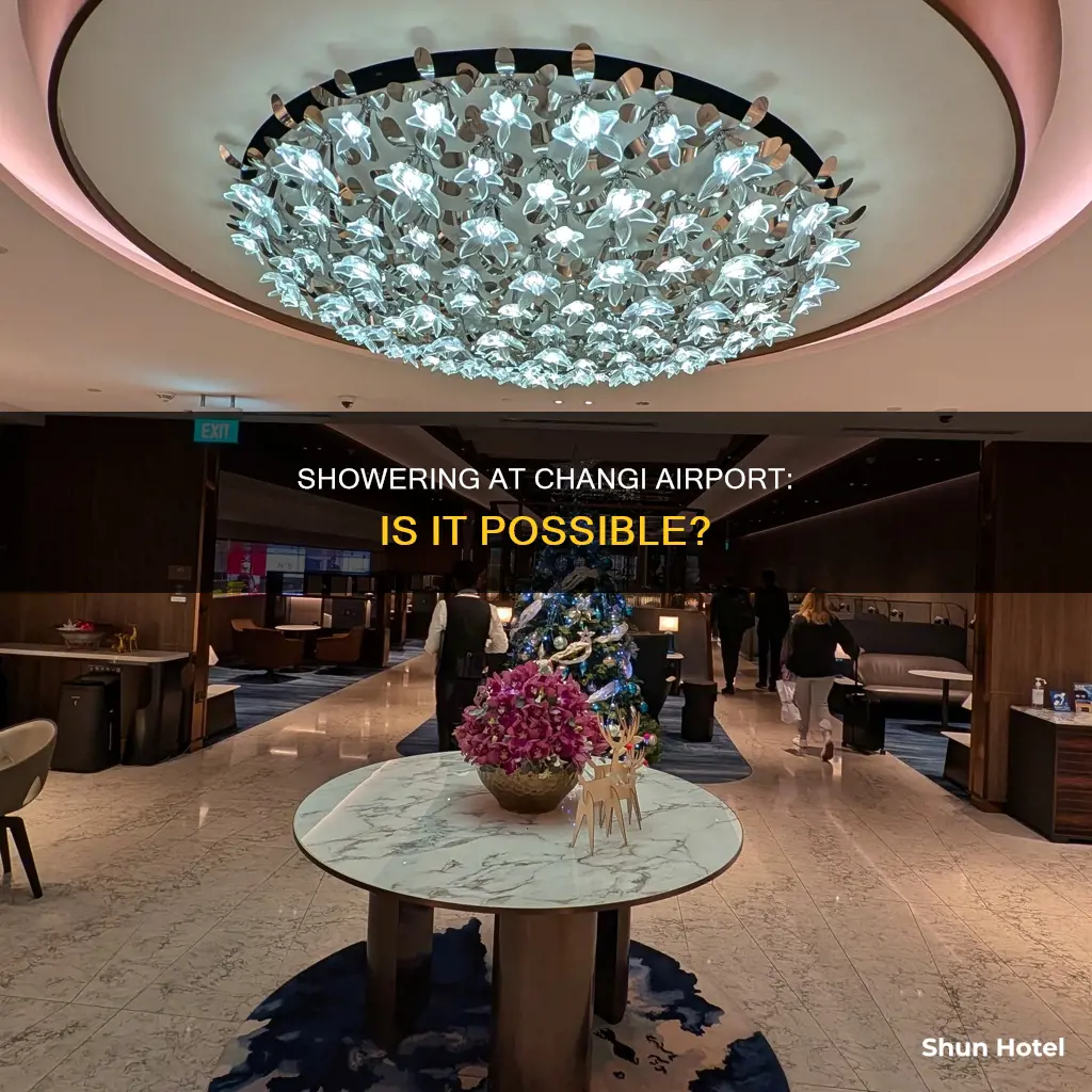 can you shower at changi airport