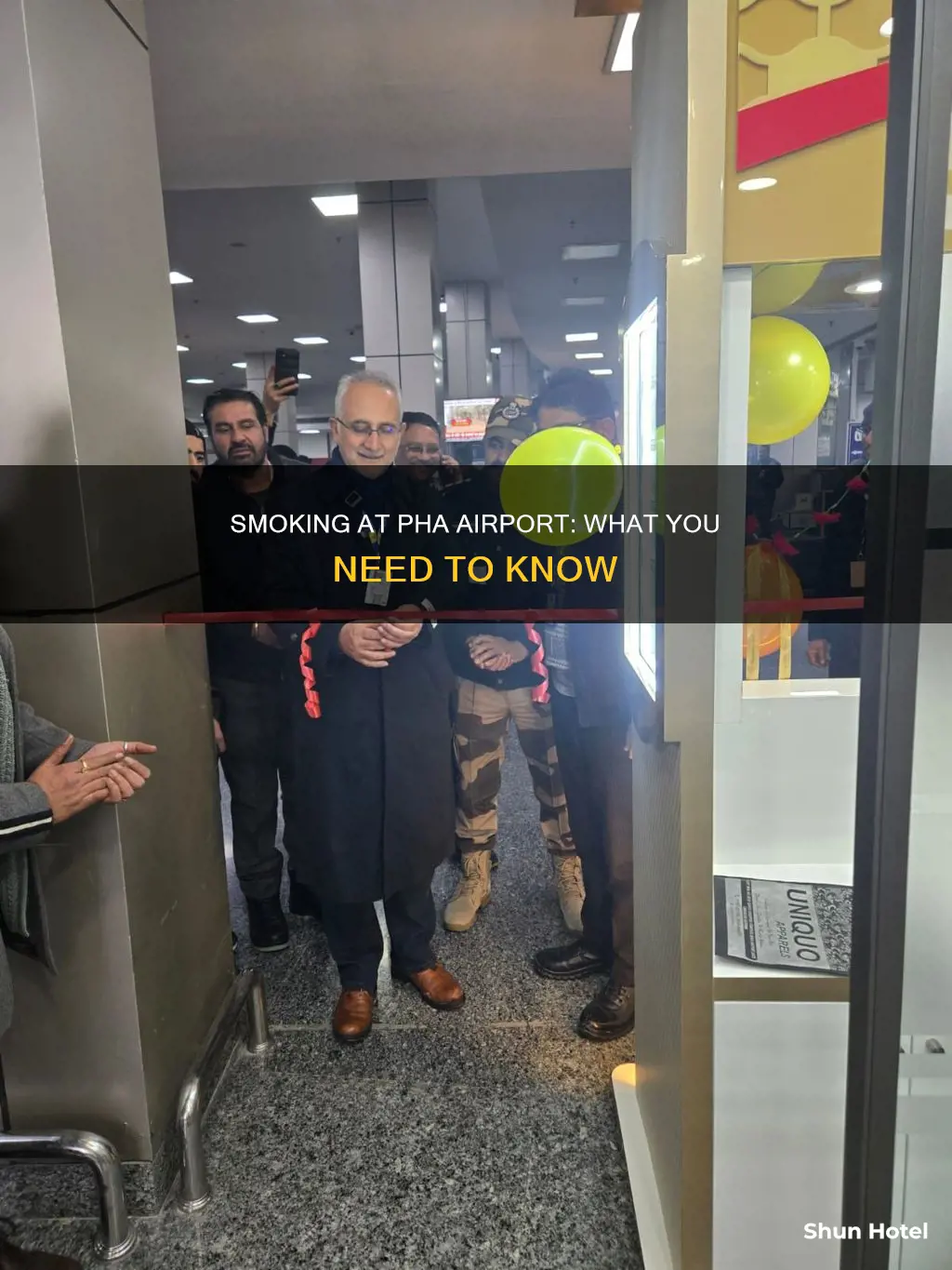 can you smoke on pha airport