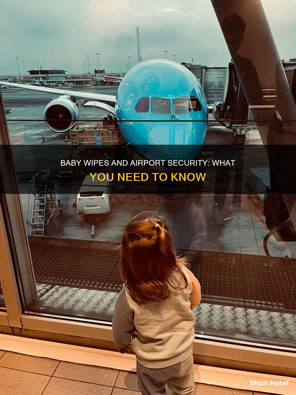 can you take baby wipes through airport security