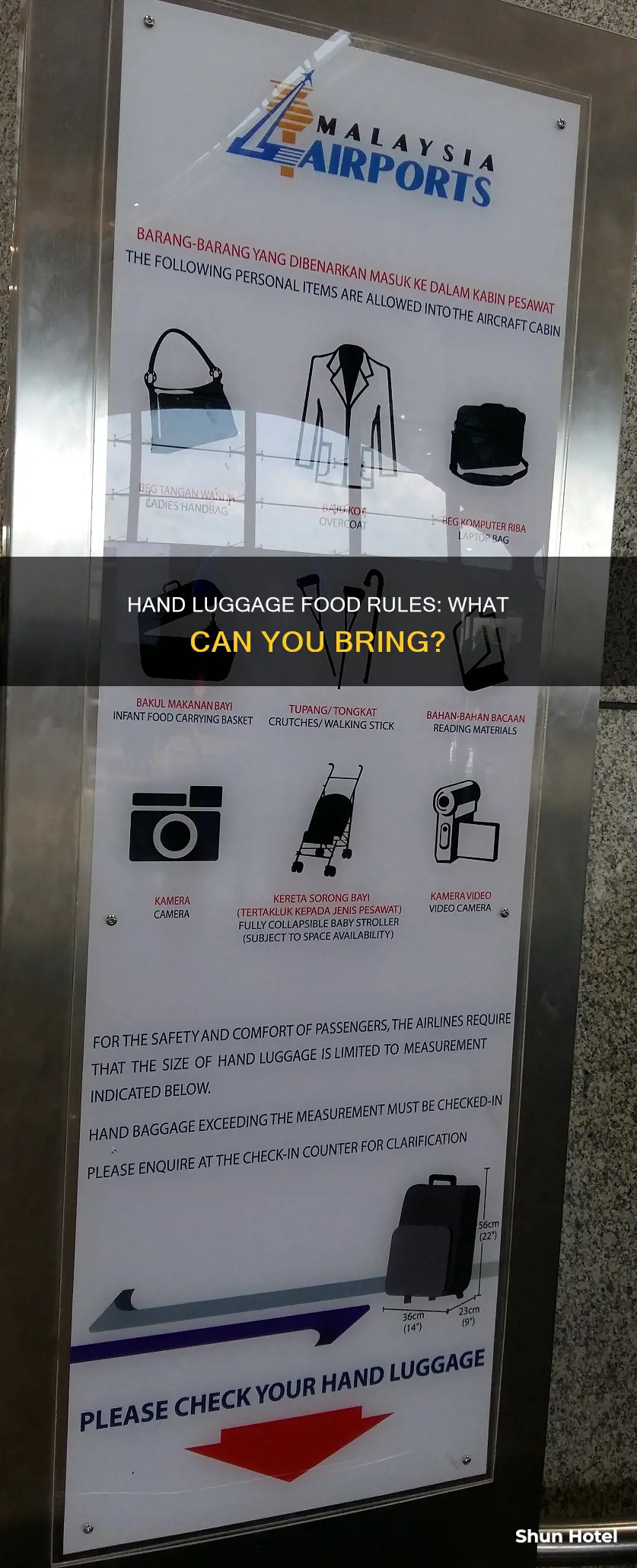 can you take food in airport hand luggage