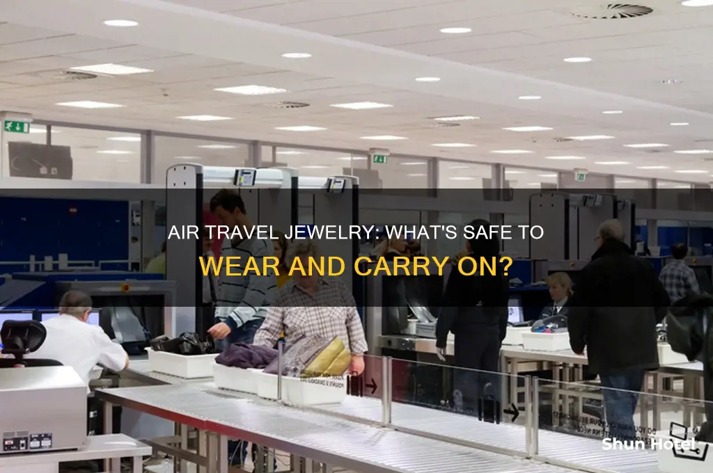 can you take jewelry through airport security