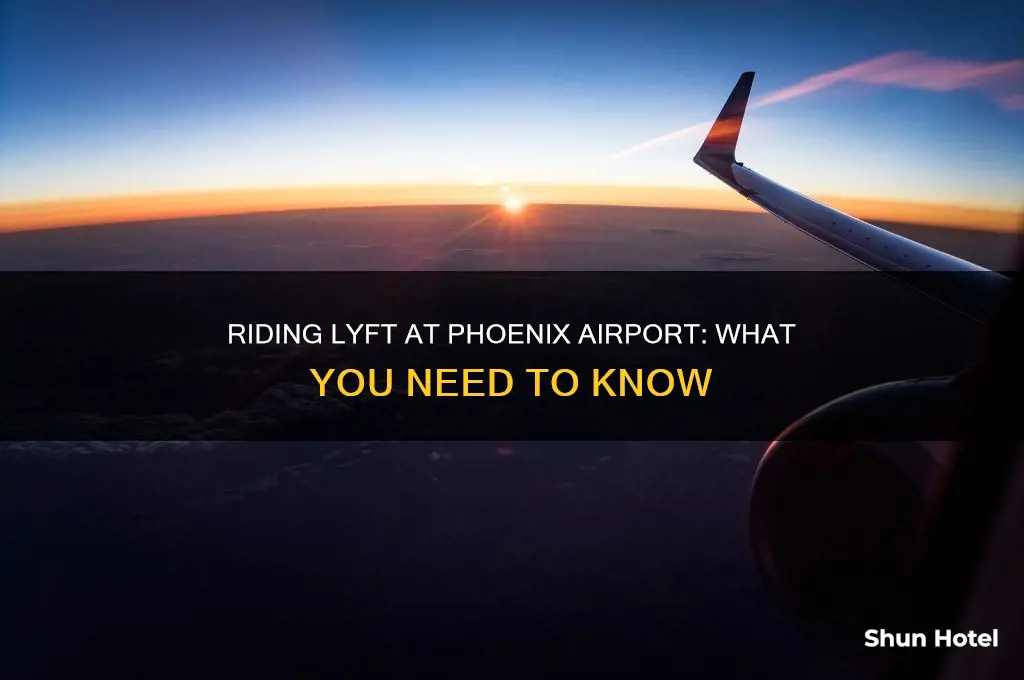 can you use lyft at phoenix airport