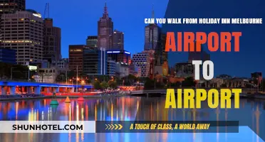 Melbourne Airport: Walking Distance from Holiday Inn?