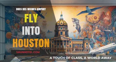 Des Moines to Houston: Direct Flights and Travel Options
