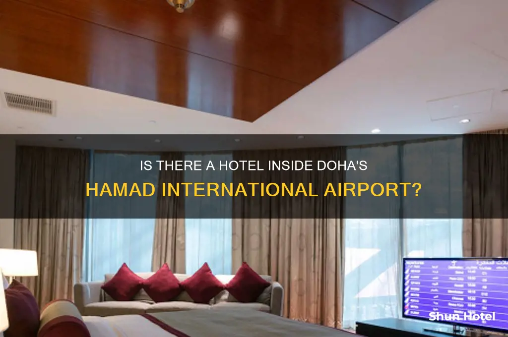 does doha hamad international have a hotel in the airport
