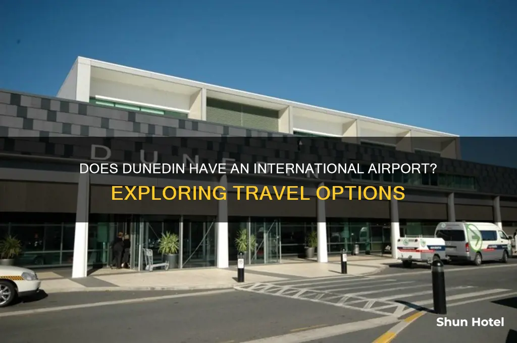 does dunedin have an international airport