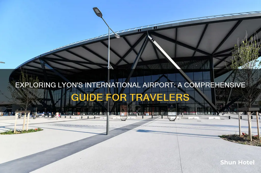 does lyon have an international airport