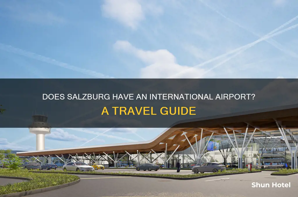 does salzburg have an international airport