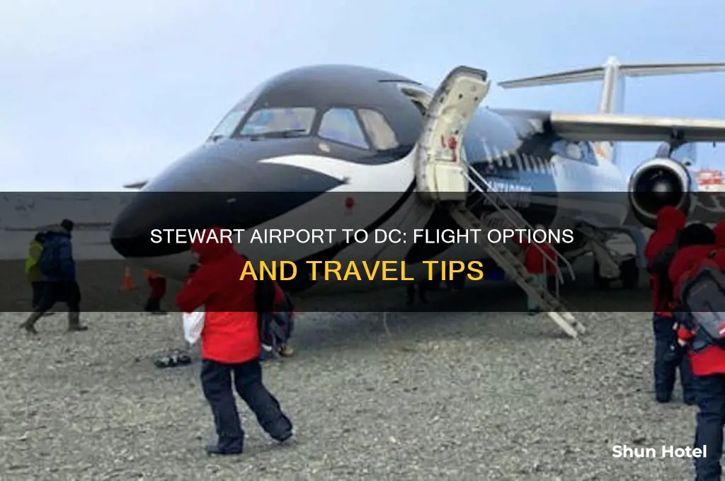 does stewart airport fly into dc
