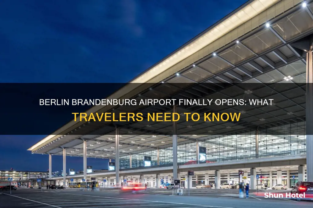 has berlin brandenburg airport open