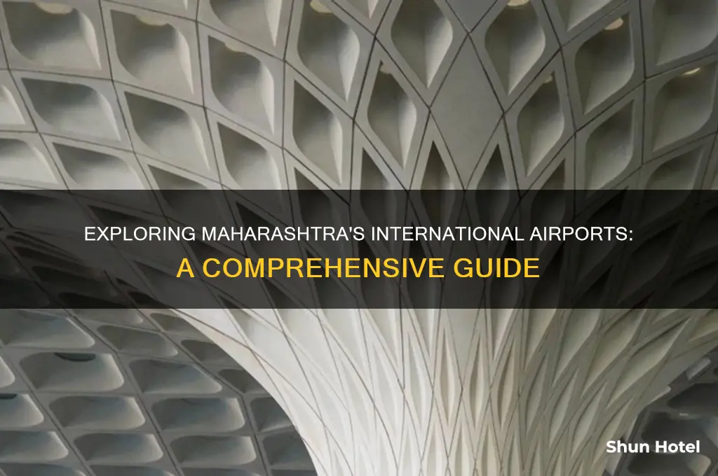 how many international airports in maharashtra