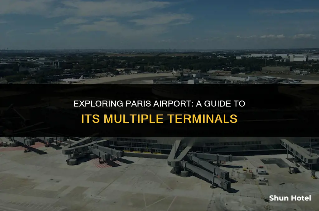 how many terminals in paris airport