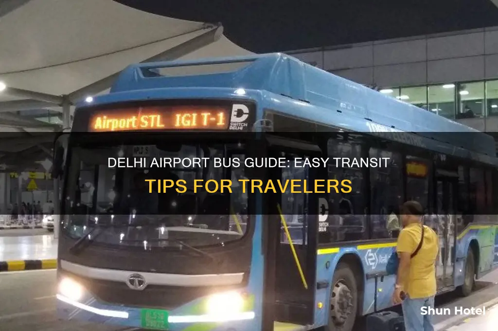 how to get bus from delhi airport