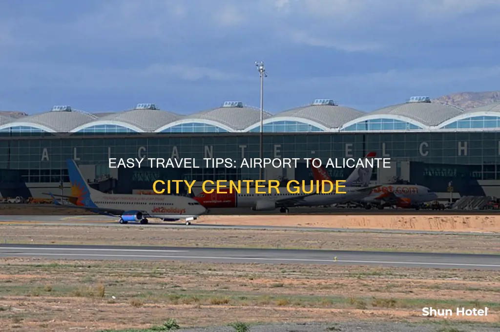 how to get from airport to ceter city alicante spain