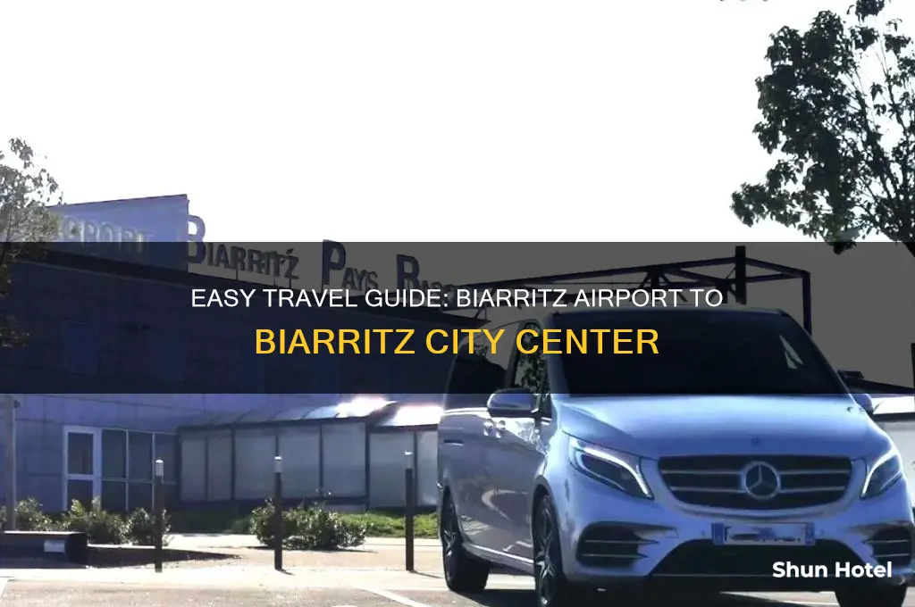 how to get from biarritz airport to biarritz