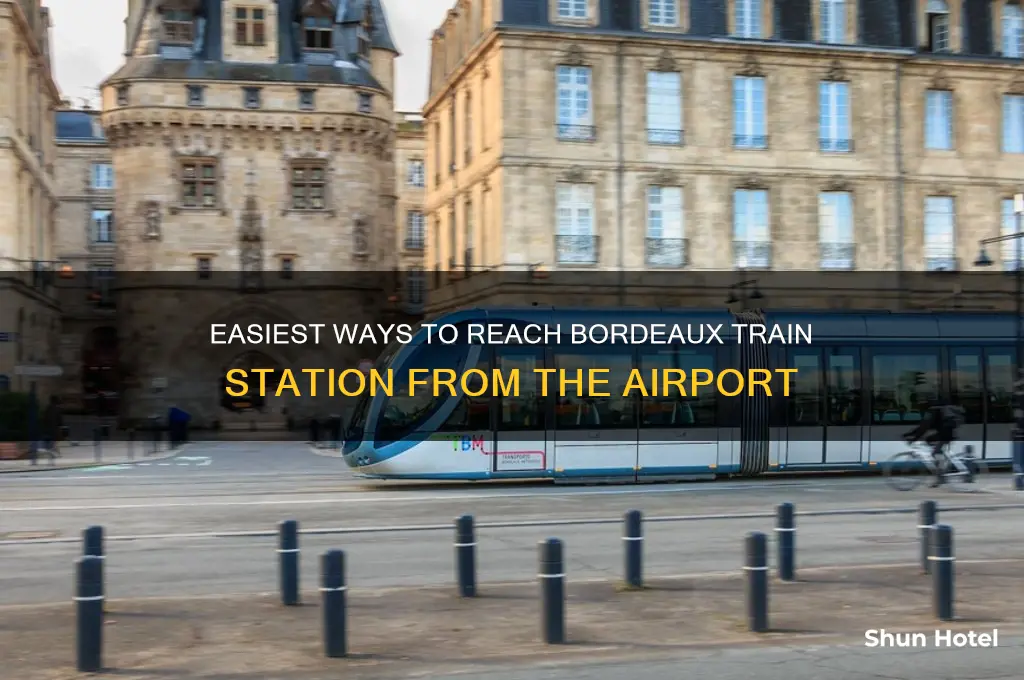 how to get from bordeaux airport to train station