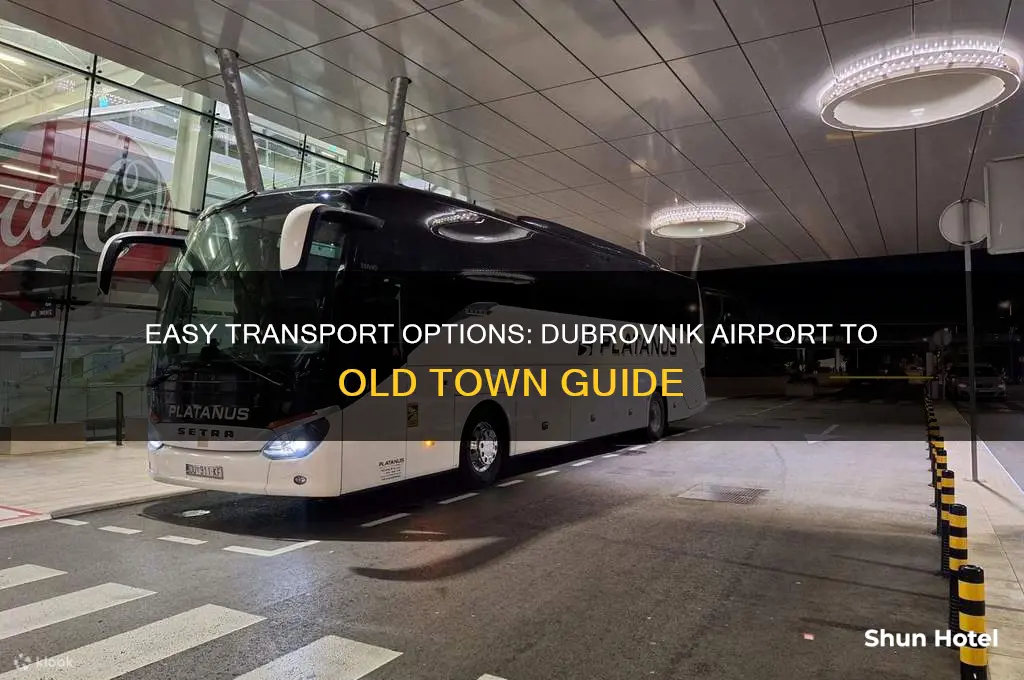 how to get from dubrovnik airport to old town