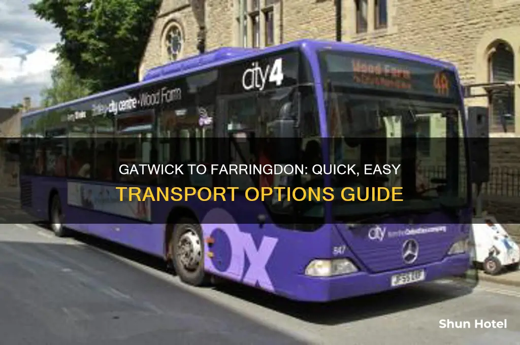 how to get from gatwick airport to farringdon