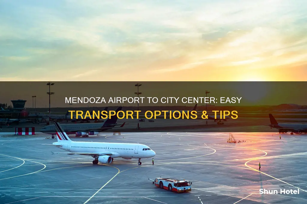 how to get from mendoza airport to city center