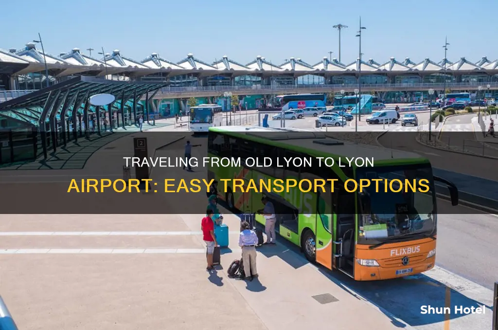how to get from old lyon to lyon airport
