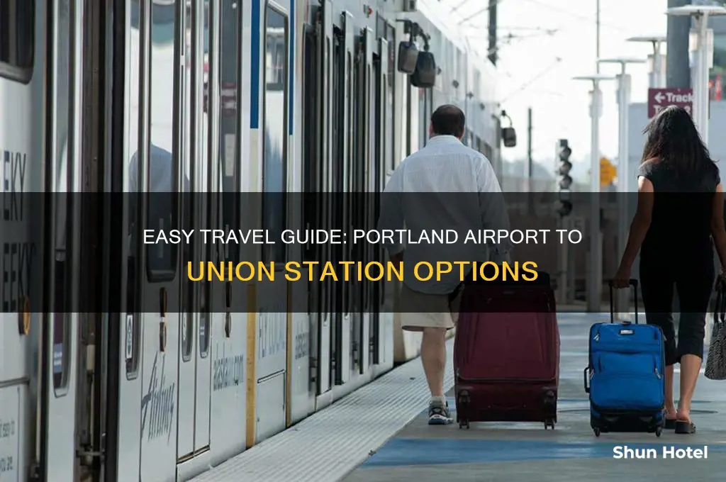 how to get from portland airport to union station