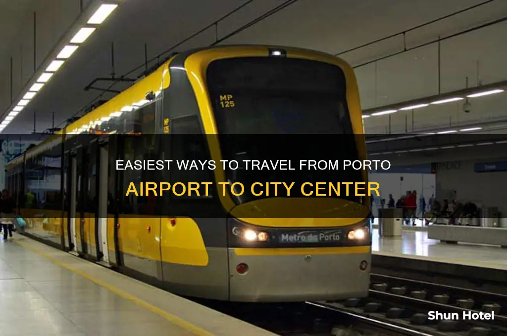 how to get from porto airport to city center