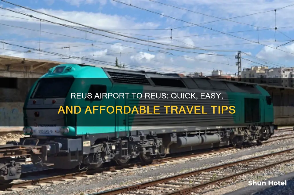 how to get from reus airport to reus