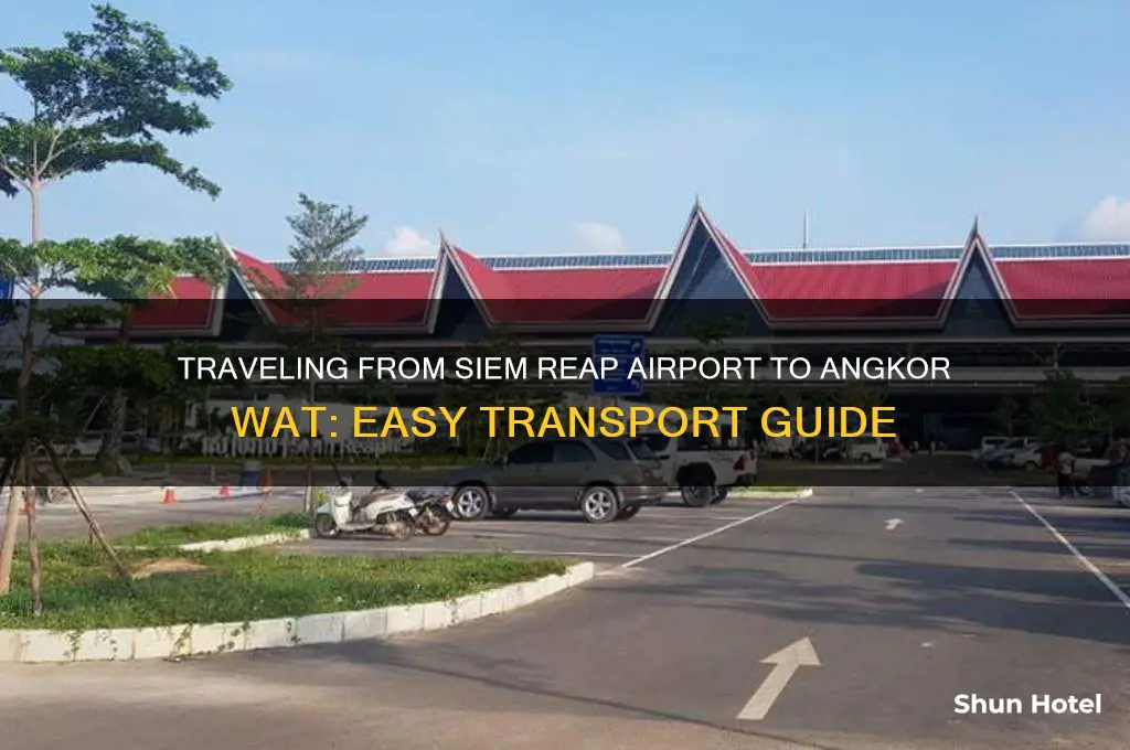 how to get from siem reap airport to angkor wat