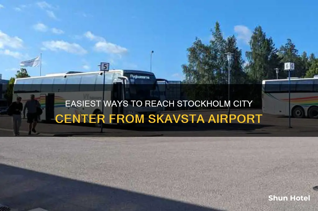 how to get from stockholm skavsta airport to city center