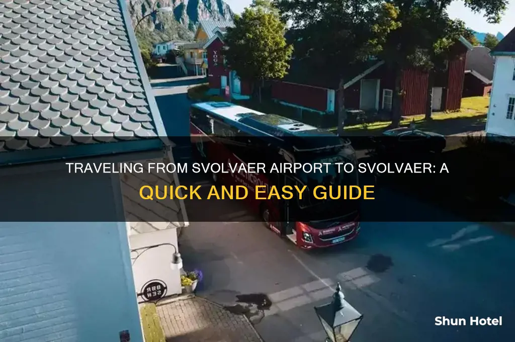 how to get from svolvaer airport to svolvaer