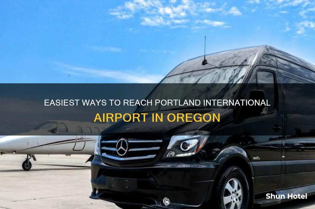 how to get teh airport portland oregon