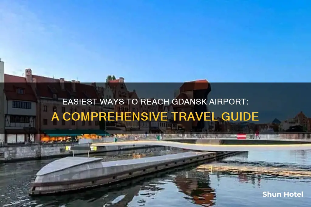 how to get to gdansk airport