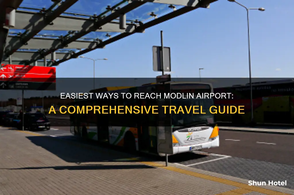 how to get to modlin airport